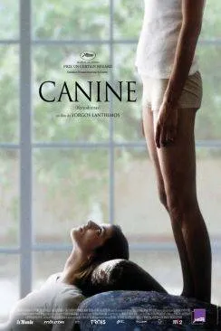 Affiche du film Canine (Kynodontas) en streaming